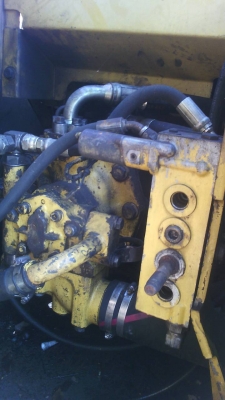 ขายรถแบคโฮ KOMATSU PC120-6 ระบบไฟเต็ม เอกสารอินวอย ราคา 850000