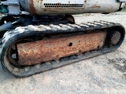 ขายรถแม็คโคร KOBELCO SK015 เก่านอก มี VDO ทดลองขับให้ดู สภาพพร้อมใช้งาน ติดต่อ 086-775-7900 086-324-1992