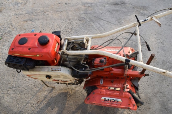 รถ พรวนดินคูโบต้า ตัวเล็ก เก่านอกพร้อมใช้งาน ราคา 11,000บาท รถ พรวนดินคูโบต้า ตัวเล็ก เก่านอกพร้อมใช้งาน ราคา 11,000บาท