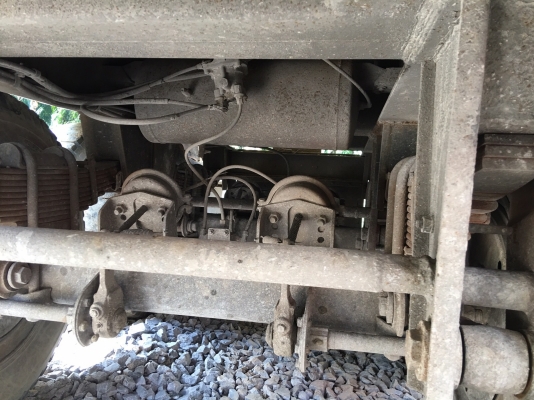 รถมิตซู 10 ล้อดั้ม FN527 - TF  220 แรงม้า.  ปี 38.  ( ขาย แม่ , ลูก. )    สนใจติดต่อ  081 - 6079515