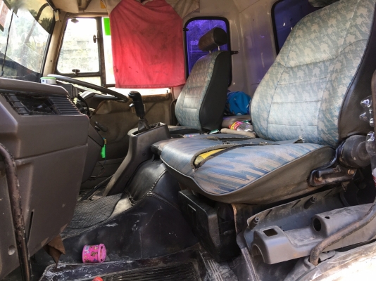 รถมิตซู 10 ล้อดั้ม FN527 - TF  220 แรงม้า.  ปี 38.  ( ขาย แม่ , ลูก. )    สนใจติดต่อ  081 - 6079515