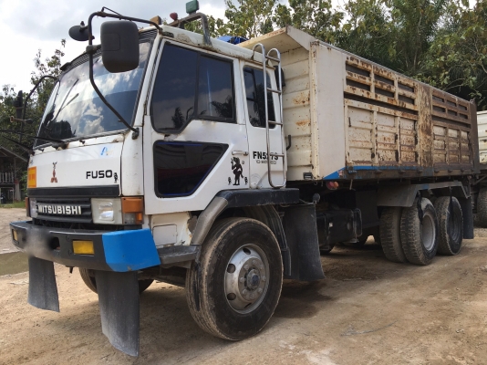 รถมิตซู 10 ล้อดั้ม FN527 - TF  220 แรงม้า.  ปี 38.     สนใจติดต่อ  081 - 6079515