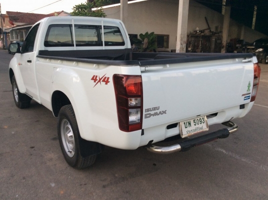 ISUZU กระบะ 4WDสวยจัด มือเดียว ป้ายแดง