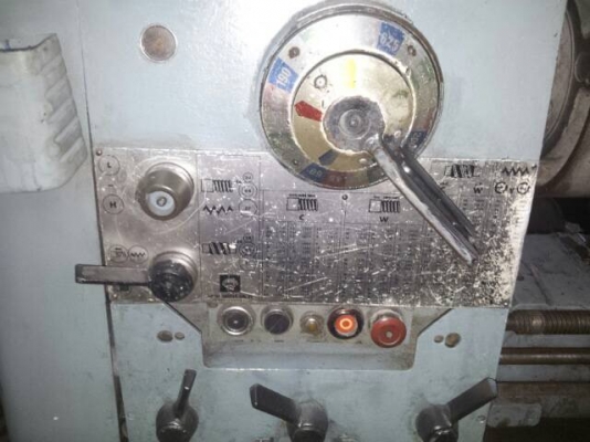 ขายเครื่องกลึงไต้หวัน8ฟุต.ผ่านป้อม400มม.เปิดคอม้า600มม.3เพลาเบรค