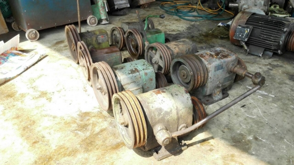 Sell>> เกียร์กระตุก เล็ก /ใหญ่ มีหลายขนาด หลายตัว ราคาเริ่มต้น 3,500- สอบถามได้ครับ.