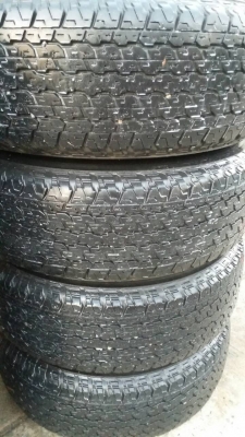 ล้อ toyota ขอบ 15 พร้อมยางปี 10 ชุดล่ะ 7500