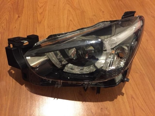 ไฟหน้า Mazda2 Led Japan ไฟหน้า Mazda2 Led Japan