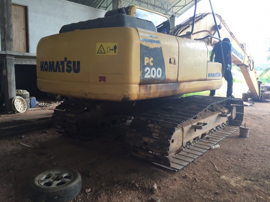 รถขุด PC200-8C80524 ปี2007 ทำงานประมาณ15000.ชม เอกสารเล่มทะเบียน