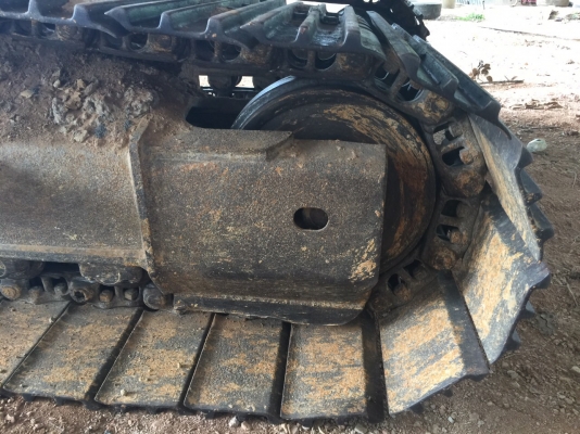 รถขุด PC200-8C80524 ปี2007 ทำงานประมาณ15000.ชม เอกสารเล่มทะเบียน