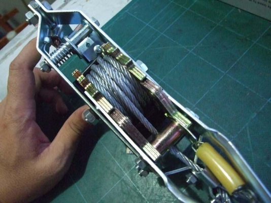 รอกสลิงโยกมือ ขนาด 2ตัน (แรงดึง) เป็นของใหม่ครับ