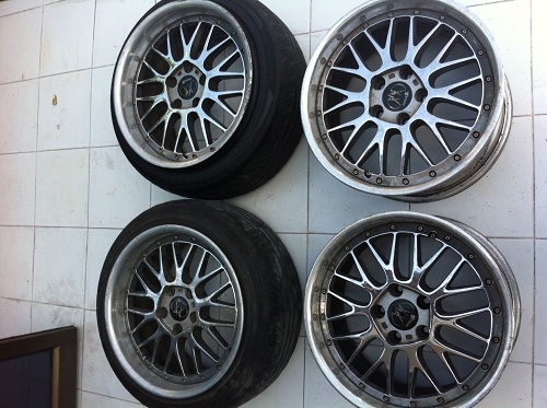 ขายล้อขอบ 17 กว้าง8-9   5รู114  6ชุดครับ