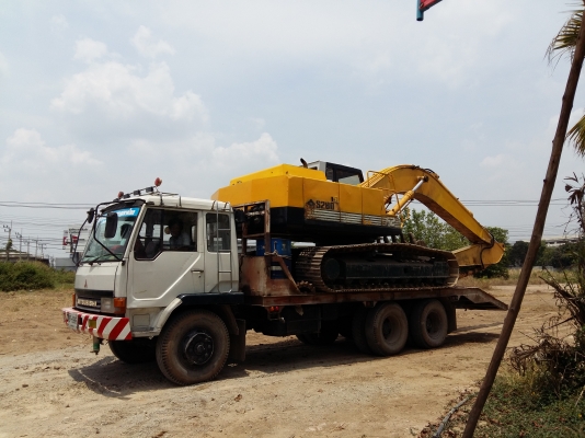 ขายรถแบคโฮ sumitomo 280 f2 นำเข้าจากญี่ปุ่น ติดต่อ 086-775-7900, 086-324-1992