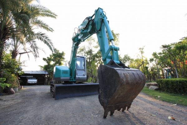 ขายรถแบคโฮ sumitomo 280 f2 นำเข้าจากญี่ปุ่น ติดต่อ 086-775-7900, 086-324-1992