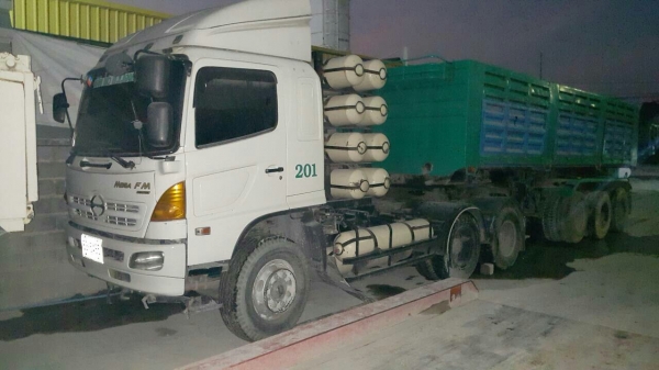 ขายหัวลาก320แรงพร้อมลูกพ่วง