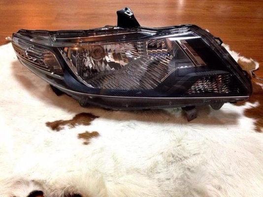 ไฟหน้า Honda city 2011 ไฟหน้า Honda city 2011