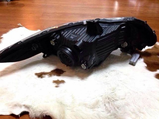 ไฟหน้า Honda city 2011 ไฟหน้า Honda city 2011