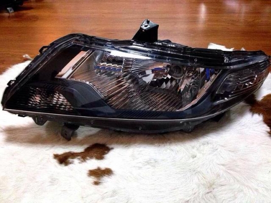 ไฟหน้า Honda City 2011