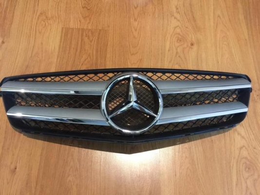 กระจังหน้า w204 C-coupe