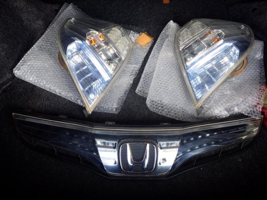 ชุดไฟท้าย,หน้ากระจัง Jazz Hybrid