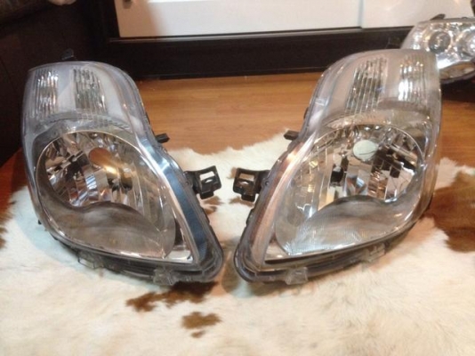 ไฟหน้า Yaris RS