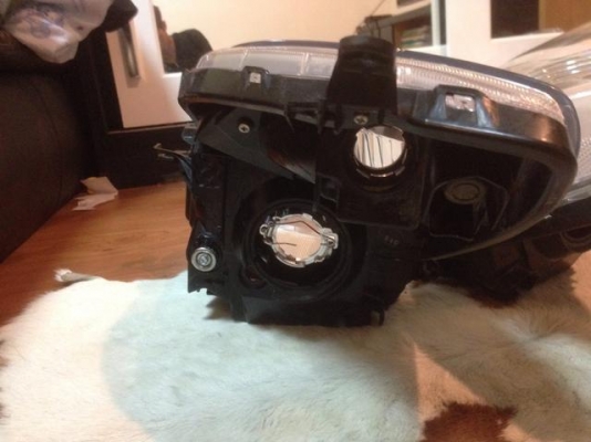 ไฟหน้า Yaris RS