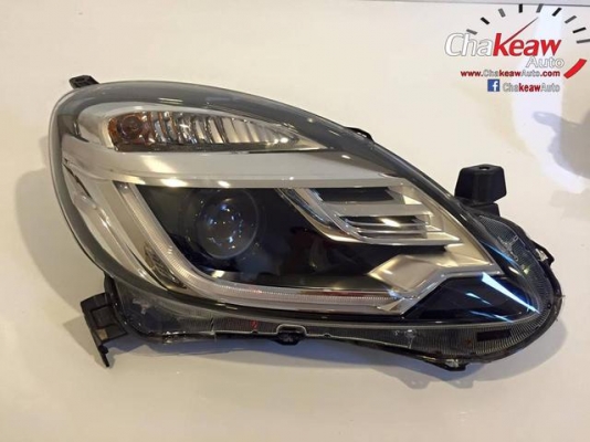 ไฟหน้า Mobilio Rs ไฟหน้า Mobilio Rs