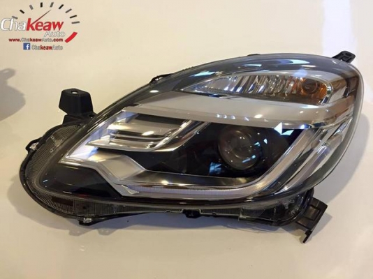 ไฟหน้า Mobilio Rs ไฟหน้า Mobilio Rs