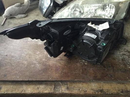 ไฟหน้า Land Rover Evoque 4 door