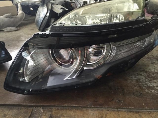 ไฟหน้า Land Rover Evoque 4 door