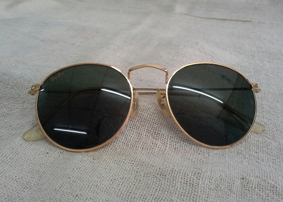 แว่นตาวินเทจราวน์เมทัลตัวบิดา B&amp;L RAY-BAN ROUND METAL GOLD W0603 VVAS 1980s USA รุ่นหายาก!
