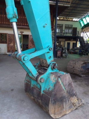 KOBELCO SK200-8 Super X  4.xxx ช ม  รถสวยมาก พร้อมสมุดคู่มือการใช้รถ รถมือเดียวช่วงร้างเต็ม เฟรมสีเดิมยังติดอยู่เลย สนใจ 089-0854790