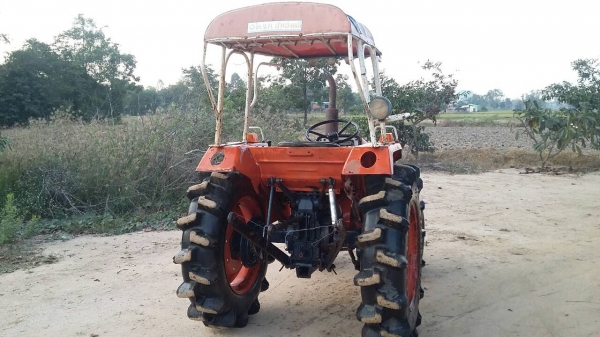 ขอบคุน ผู้ใหญ่ขมิ้น พิษณุโลกครับ ขายรถไถคูโบต้าข้างขาว L2202-22แรง พร้อมโรตารี่ตีดิน