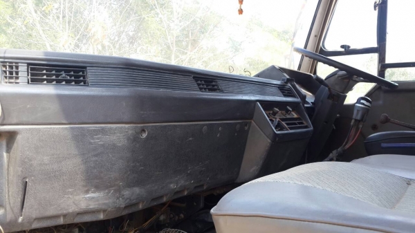 ขายสิบล้อ หลง TD 2 เพลาดรั้ม เครื่อง 190 แรง  2 เพลาดรั้มรถใช้งาน สภาพดี ยางดี เอกสารพร้อมโอน 0811838154