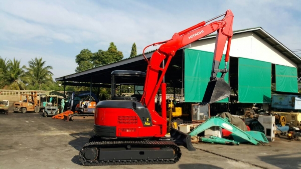 ขาย รถขุด HITACHI รุ่น EX58 MU มือสองญี่ปุ่น  แทร็กเหล็ก สลักแน่น สวยพร้อมใช้งาน มือถือ/LINE ID : 0818753444