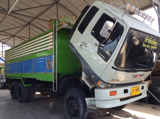 ขายรถ HINO 10 ล้อดั้ม FM3MNLD 240 เเรงม้า รถสวย พร้อมใช้งาน ขายรถ HINO 10 ล้อดั้ม FM3MNLD 240 เเรงม้า รถสวย พร้อมใช้งาน