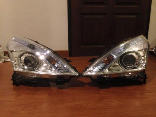 ไฟหน้า Nissan Teana j32 projector 250xv