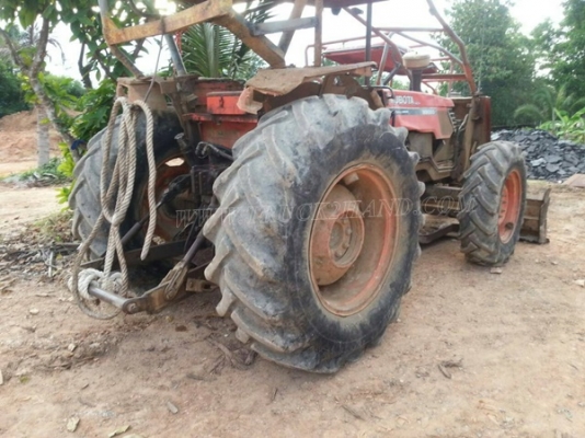 รถไถ KUBOTA M9000