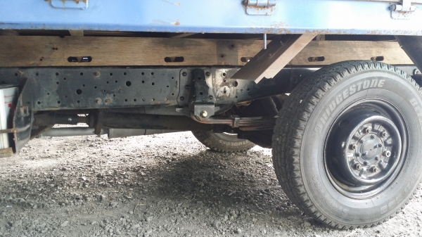 ขายNKR4ล้อไม่ติดเวลาป้ายเล็ก3600cc115แรงดีเซล