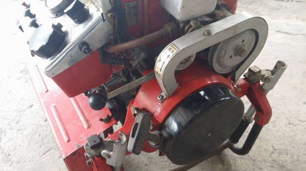 นำเข้าจากญี่ปุ่น ปั๊มดับเพลิงเก่าญี่ปุ่น TOHATSU 60 (1)  เครื่องยนต์เบนซิน 2 สูบ สภาพดี เครื่องพร้อมใช้งาน