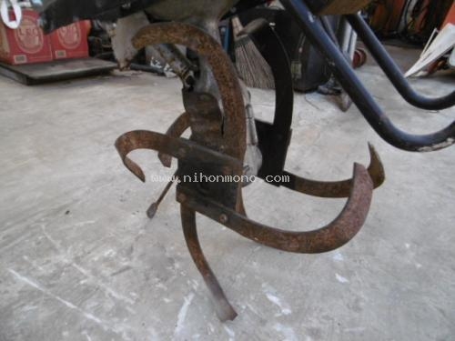 NEW!!!เครื่องพรวนดิน   HONDA   F210  รหัสสินค้า : 80903503Tel.086-8150487 หรือเพิ่มเติมไดที่ www.nihonmono.com