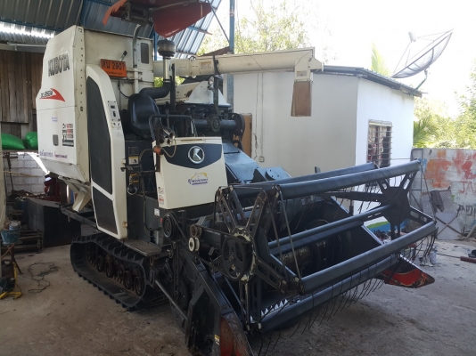 ขายรถเกี่ยวข้าว คูโบต้า DC95 GM