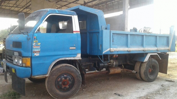 ขายKSเครื่อง110ฝาขาว หัวบางยางดีคัสสีสวย พร้อมใช้ 280,000ต่อรอง0895770265 ขายKSเครื่อง110ฝาขาว หัวบางยางดีคัสสีสวย พร้อมใช้ 280,000ต่อรอง0895770265