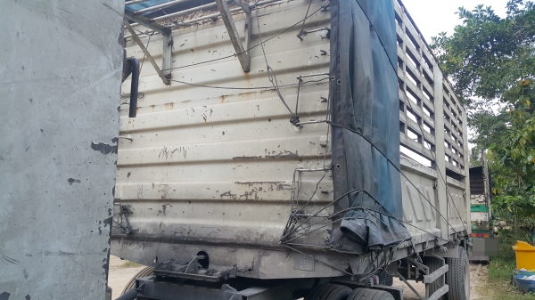 หางไม่ดั้มสองเพลา