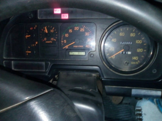 ขายรถ 6 ล้อดัมพ์ ISUZU Deca 205HP