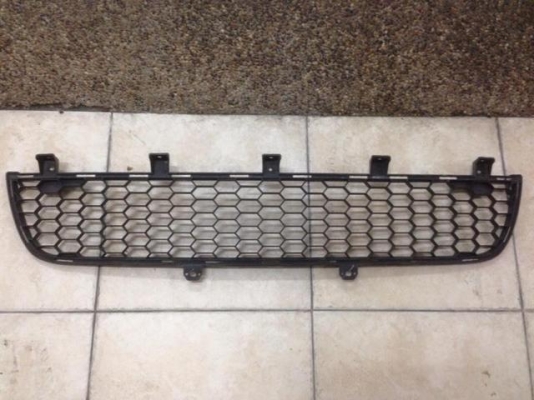 กันชนหน้า PaJeRo Sport พร้อม ช่องลม กระจัง