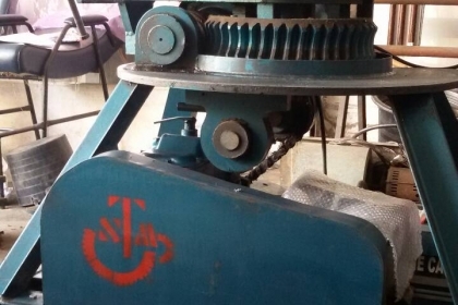 เครื่องดัดท่อไอเสีย สวยๆ แทบไม่ได้ใช้งาน ลูกดัด 10 ชุด