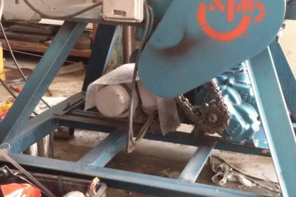 เครื่องดัดท่อไอเสีย สวยๆ แทบไม่ได้ใช้งาน ลูกดัด 10 ชุด เครื่องดัดท่อไอเสีย สวยๆ แทบไม่ได้ใช้งาน ลูกดัด 10 ชุด