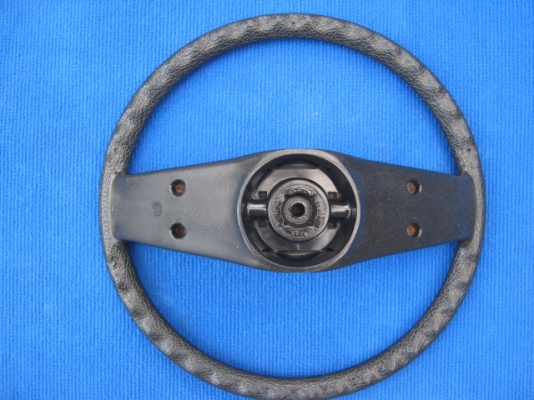 ขายพวงมาลัยเรือ มือสอง สภาพดี