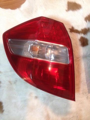 ไฟท้าย Jazz mc 2012