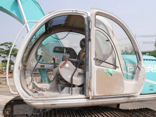Kobelco sk200มาคไฟ้ นำเข้าจากญี่ปุ่น โทร.090-986-2521 อ๊อบ Kobelco sk200มาคไฟ้ นำเข้าจากญี่ปุ่น โทร.090-986-2521 อ๊อบ